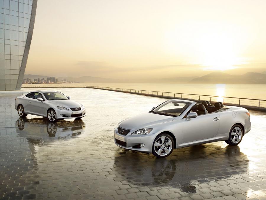 Lexus IS250C 2010 года  (EU) (фото 3 из 23)
